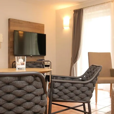 In Strandnaehe Ostseebad Nienhagen