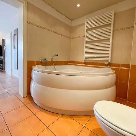 Apartment In Strandnaehe *